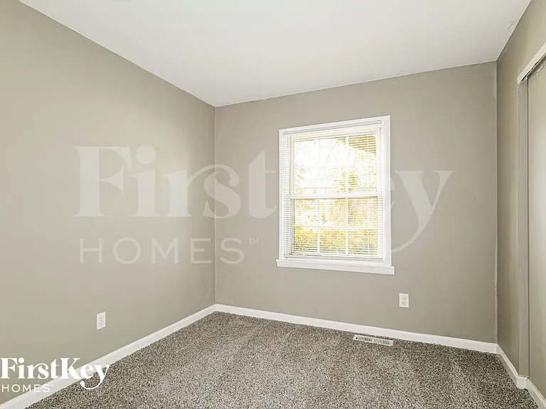 12543 Missouri Bottom Rd — Photo 13