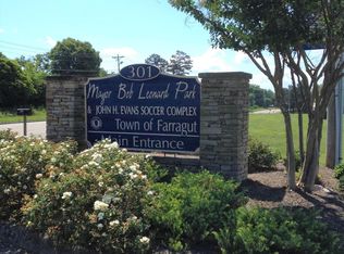 220 N Watt Rd, Farragut, TN 37934
