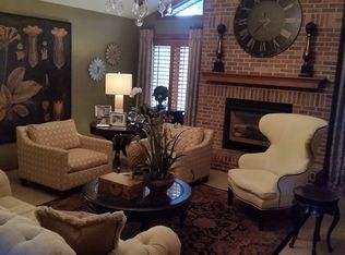 4900 Ravine Park Ln, Sioux City, IA 51106