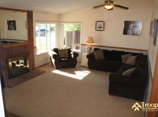 5507 E Cherry Ridge Dr, Camarillo, CA 93012