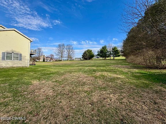 4th image of 510 Stamm Rd