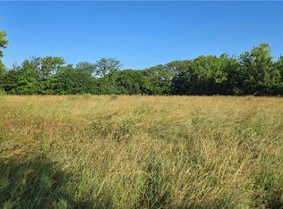 Fulks Rd, Oak Grove, MO 64075