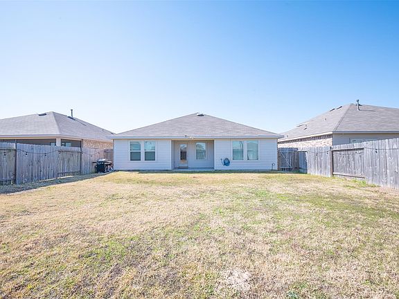 4th image of 5230 Vincent Rose Ct