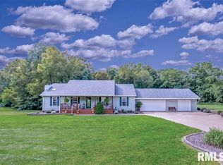 8312 W Fawn Ridge Ln, Mapleton, IL 61547
