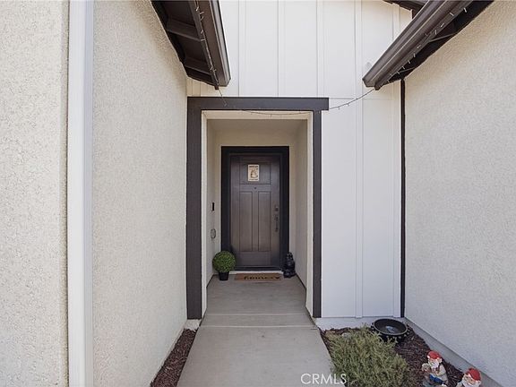 3rd image of 670 Elizabeth Ct