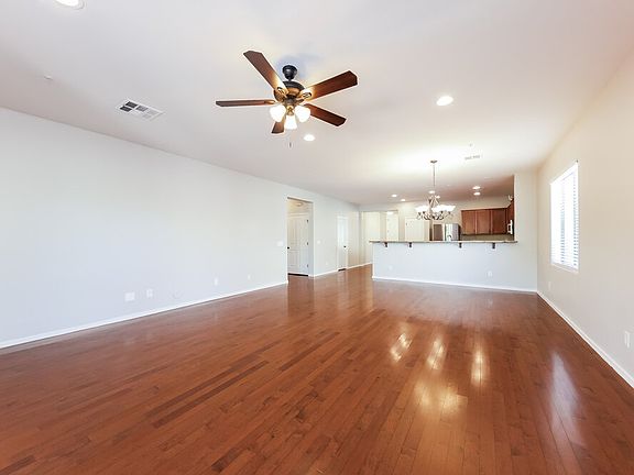 4th image of 13262 W Creosote Dr