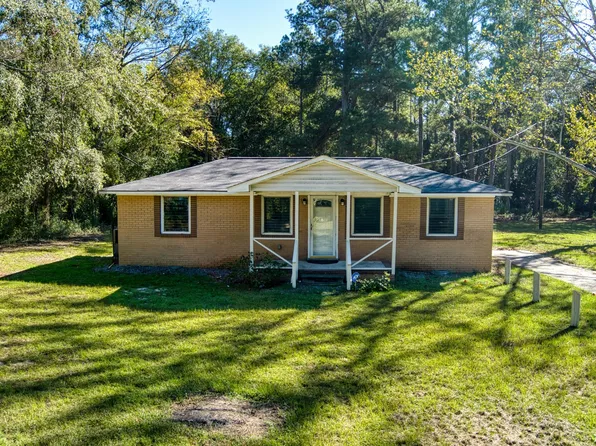 22 Harper Valley Ln, Graniteville, SC 29829