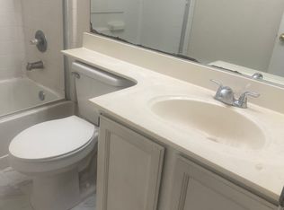 8638 W Chase Ct, Sacramento, CA 95828