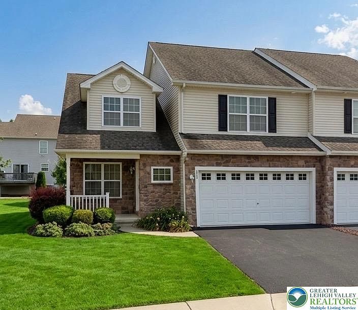 1st image of 850 Fieldstone Trl #70