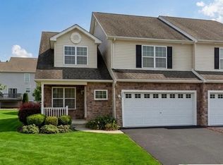 850 Fieldstone Trl #70, Easton, PA 18040