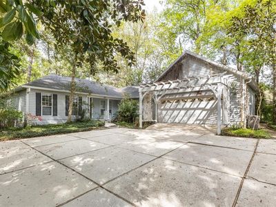 1039 NW 41st Dr, Gainesville, FL, 32605