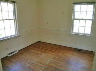 308 Church St S, Madison, NC 27048