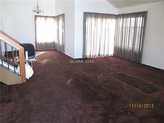 3rd image of 6611 Ellerhurst Dr