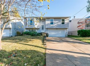265 Green Jade Estates Dr, Fenton, MO 63026