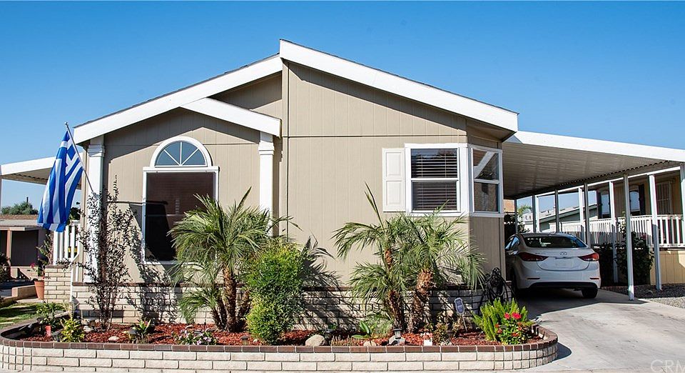 1st image of 2130 Mentone Blvd #128
