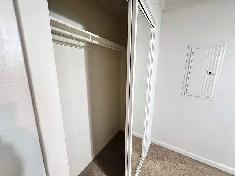 1100 Park Ln #1006 — Photo 14