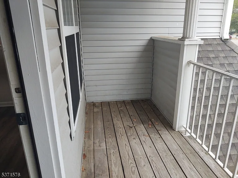 5912 Tudor Dr — Photo 7