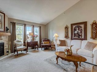 7105 W Rawson Ave #9-3, Franklin, WI 53132