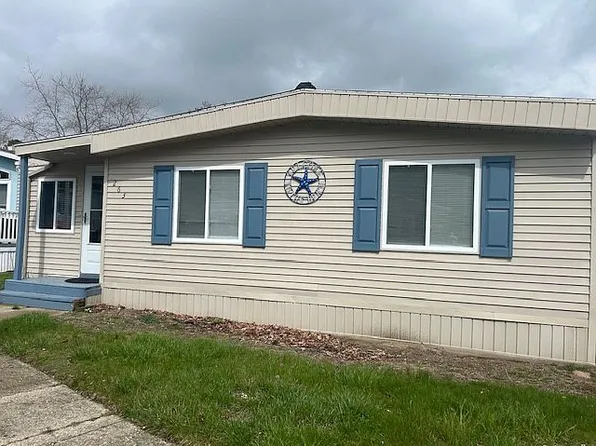 263 Shoreline Dr W, Port Sanilac, MI 48469