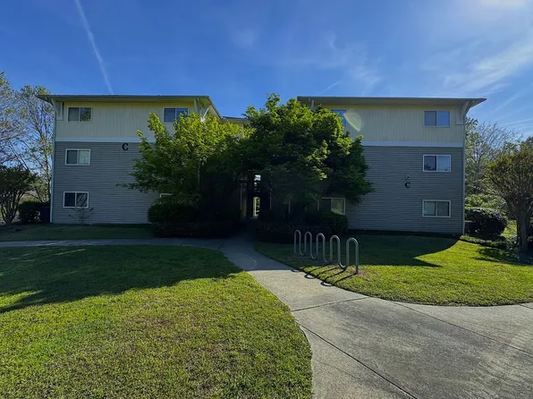 303 Smith Level Rd Floor 1, Chapel Hill, NC 27516