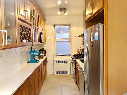 Sold by HomeDax Real Estate | media 15