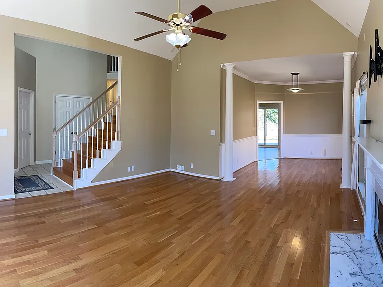 1241 Summer Haven Cir — Photo 8