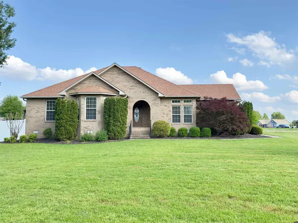 202 Hayes St, Union City, TN 38261