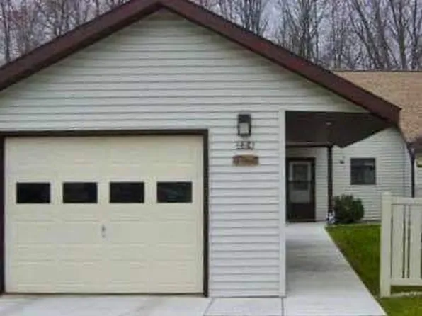 224 Christiana Dr, Niles, MI 49120