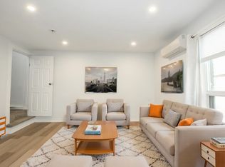 204 Sanford Ave S #L282H2, Hamilton, ON