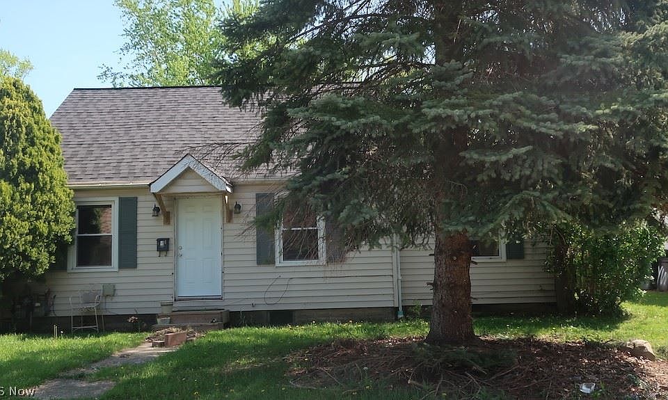1st image of 141 Shelton Blvd