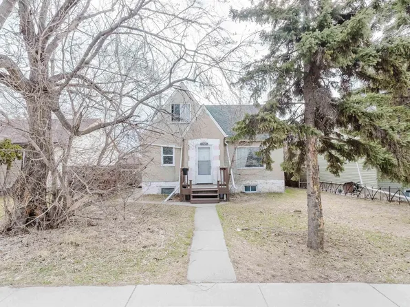12223 127th St NW, Edmonton, AB T5L 0Z7