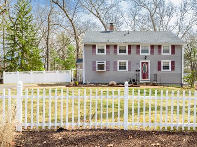 32 Walker Lane, Bloomfield, CT, 06002