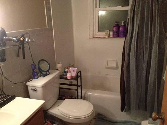 4th image of 2895 Norma St