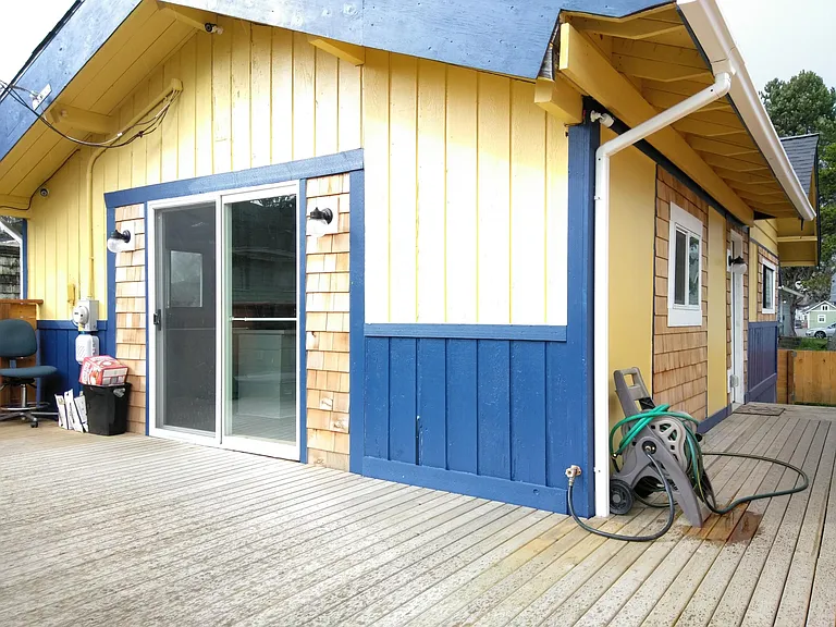 808 W Schley St — Photo 8