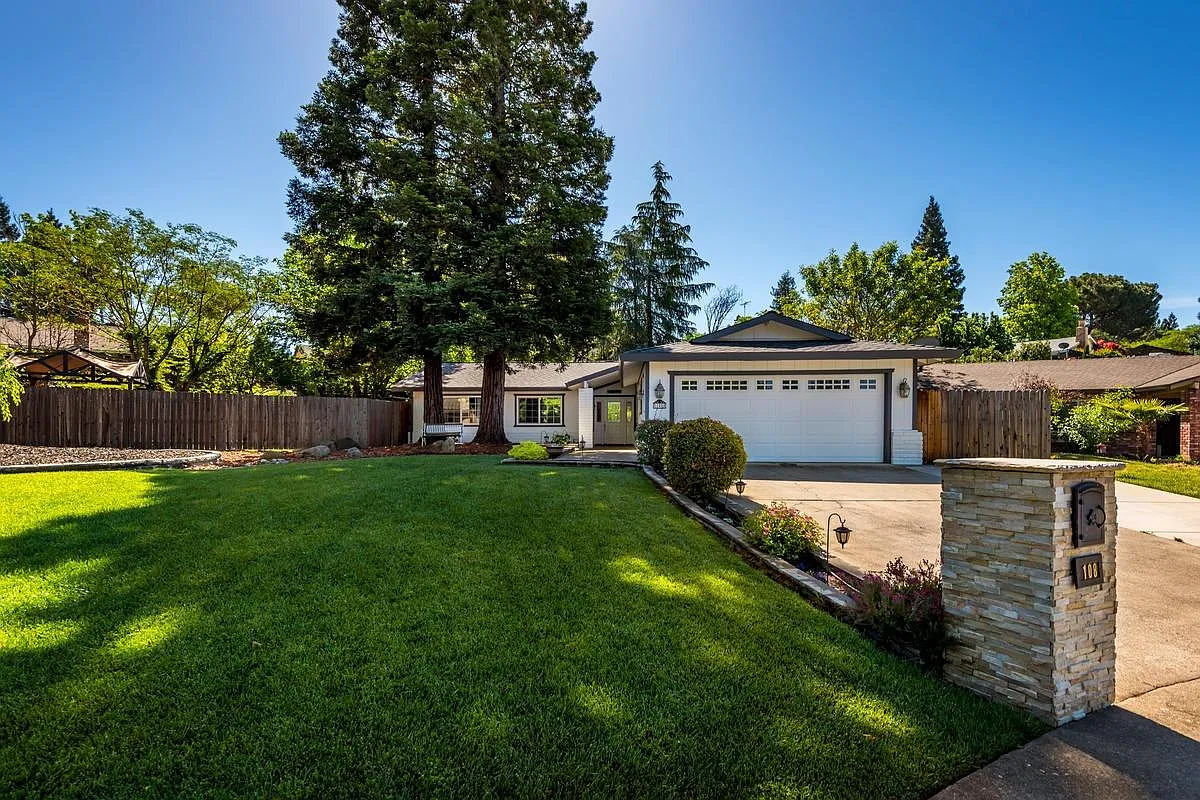 108 Ruth Ct photo 1