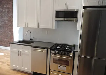 Rented by Living New York