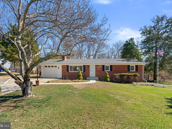 8721 Susini Dr, Laurel, MD 20723