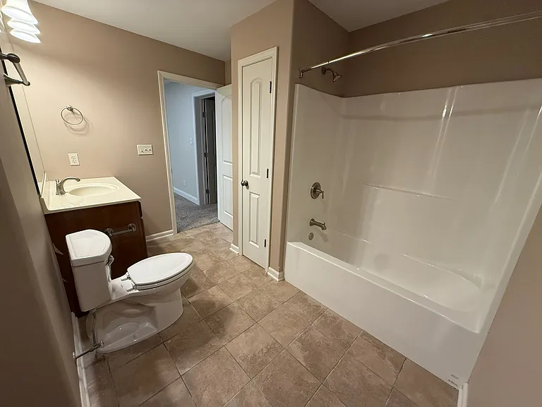 6802 Stanwood Dr — Photo 46