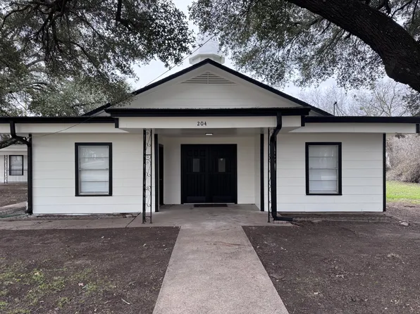 204 Church St #2, Quinlan, TX 75474