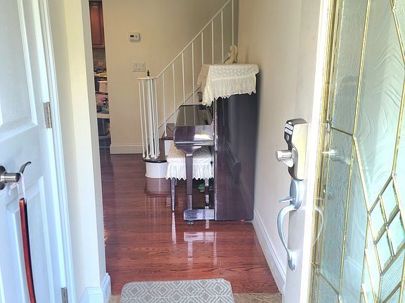 2nd image of 311 Moore Ave