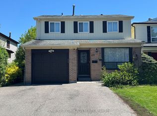 101 Springhead Gdns, Richmond Hill, ON L4C5C3