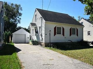 430 10th St NW, Rochester, MN 55901