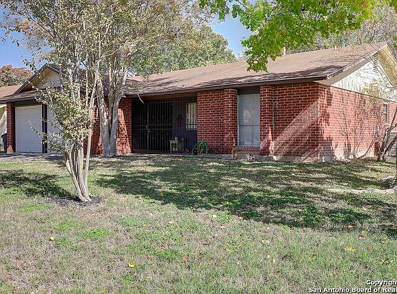 3rd image of 5902 Valley Cove St