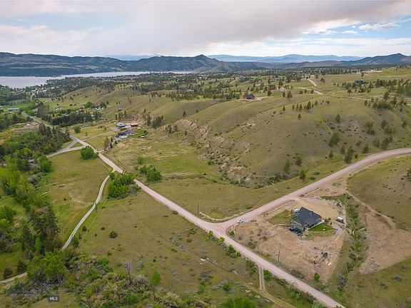 3rd image of 8585 Eagle View Rd