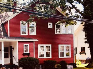 17 Elm St, Pittsford, NY 14534