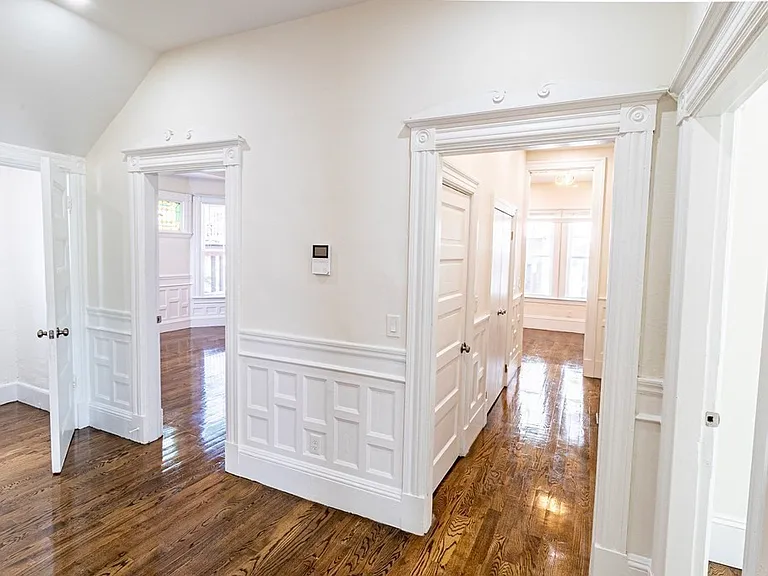 168 Humboldt Ave #1 — Photo 15