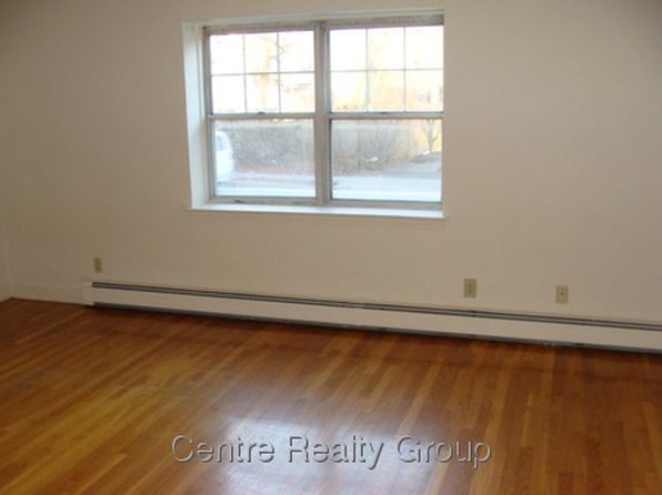 497 Centre St APT 2A