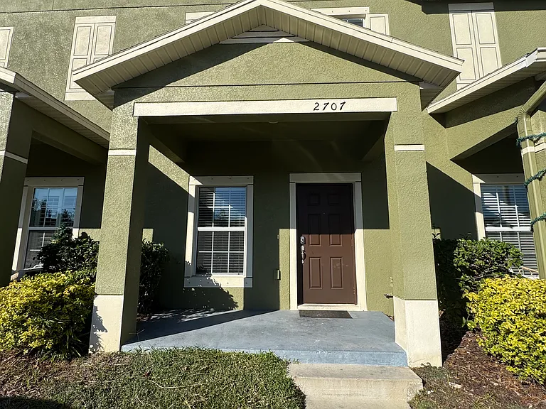 2707 Lantern Hill Ave — Photo 1