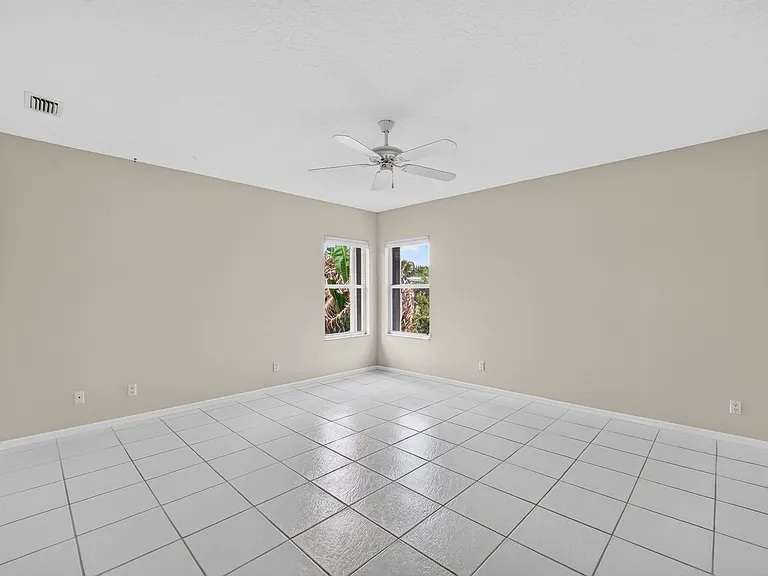 506 Tyler Ave — Photo 28