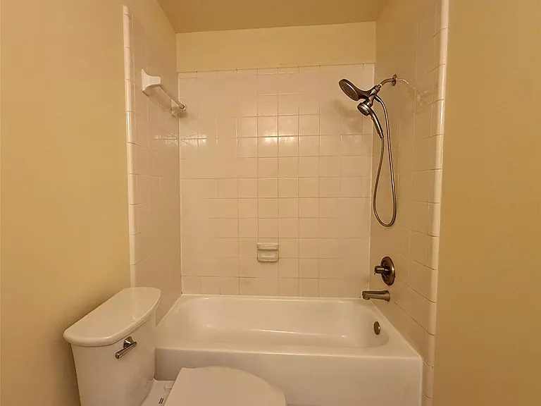 20622 Tulip Blossom Ct — Photo 28